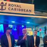 Roya Vacations inaugura nuevo espacio para clientes  en Oásis Coyoacán